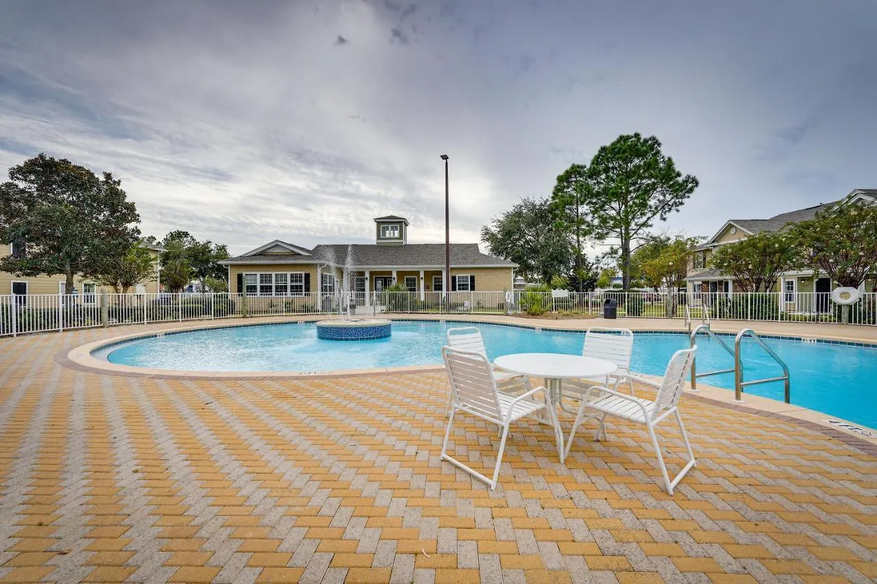 Pcb Condo With Pool Access 1 Mi To Beach! بنما سيتي بيتش