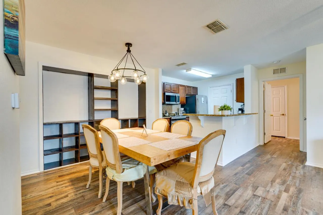 Pcb Condo With Pool Access 1 Mi To Beach! بنما سيتي بيتش